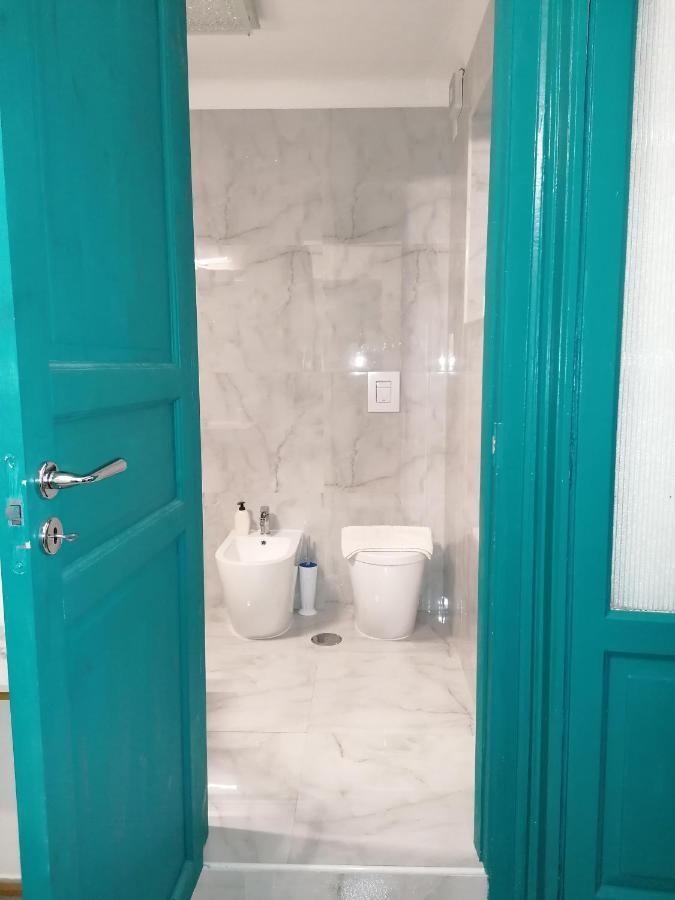 Casacasetta Suite Appartamento Indipendente Taranto Luaran gambar